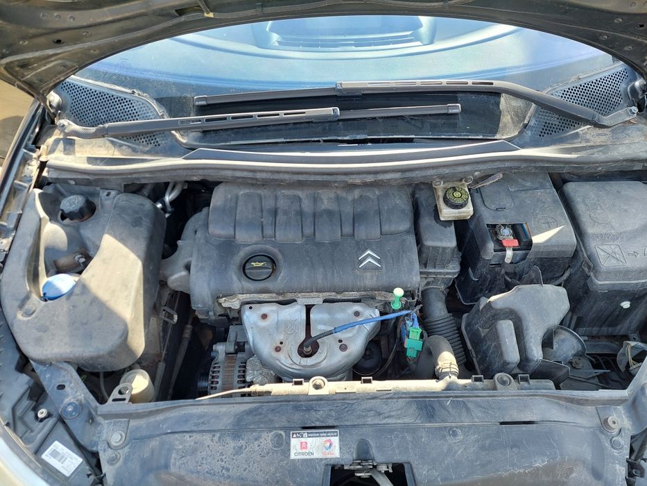 Продавам Citroen C4 / 1800€