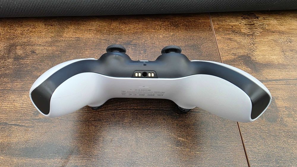 Sony DualSense PS5 controller с TMR Hall Effect стикове (Без дрифт)