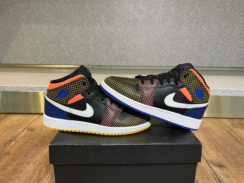 ОРИГИНАЛНИ *** Nike Air Jordan 1 Mid MMD 'MultiGrid