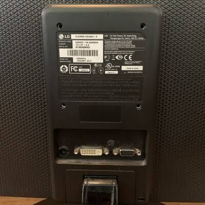 Монитор LG Flatron