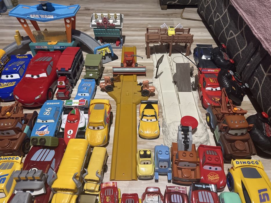 Masinute disney cars din plastic