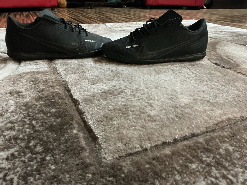 Nike mercurial negri stare foarte buna