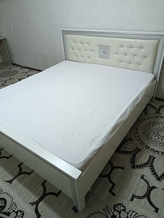 Продам кровать в хорошем состоянии