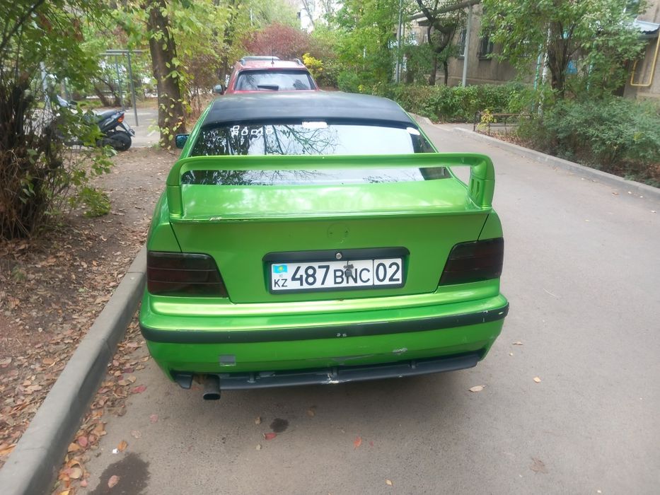 Бмв продам е36 срочно