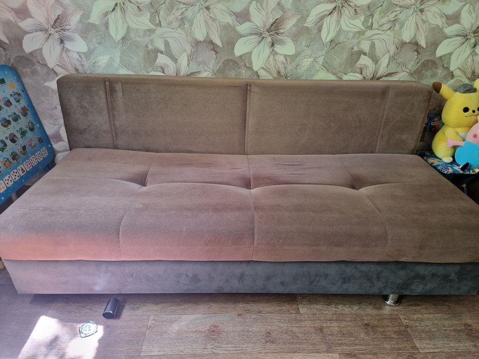 Продам диван б/у