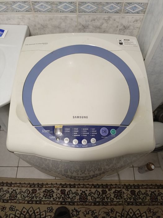 Продам стиральную машину