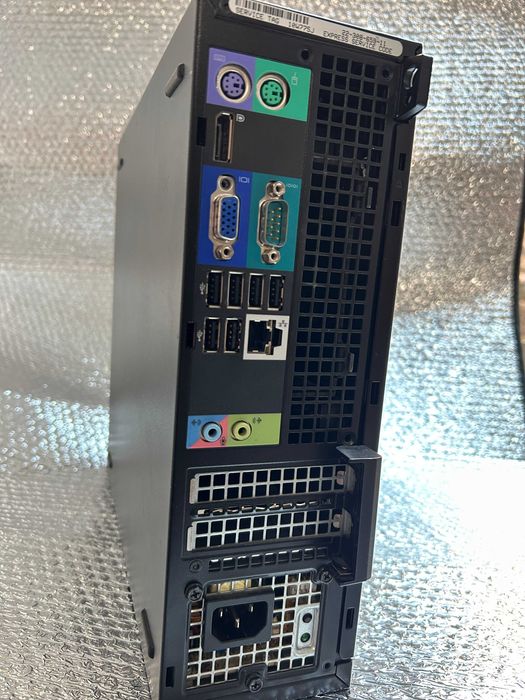 Качествен компютър DELL OptiPlex 790