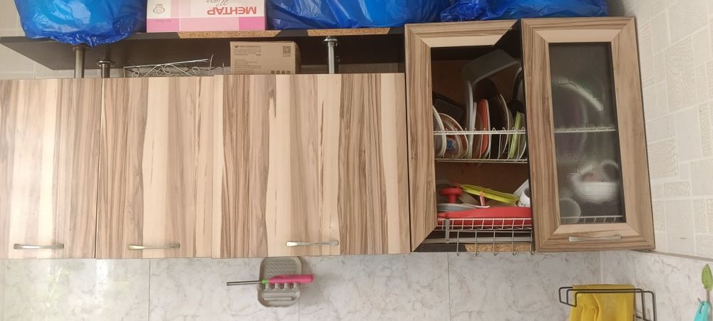 Продам куханый гарнитур