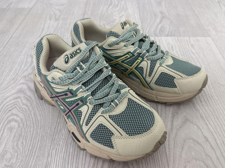 Кроссовка Asics GEL-KAHANA 8