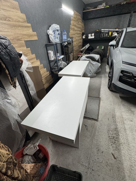 Продам 2 парты (стола)