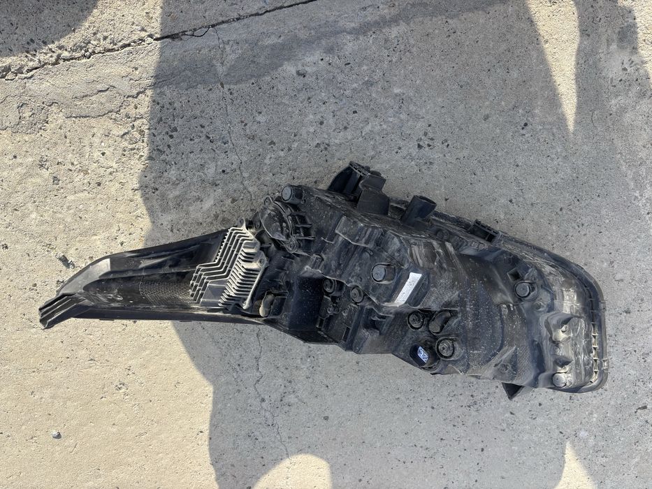 Правая фара kia cerato