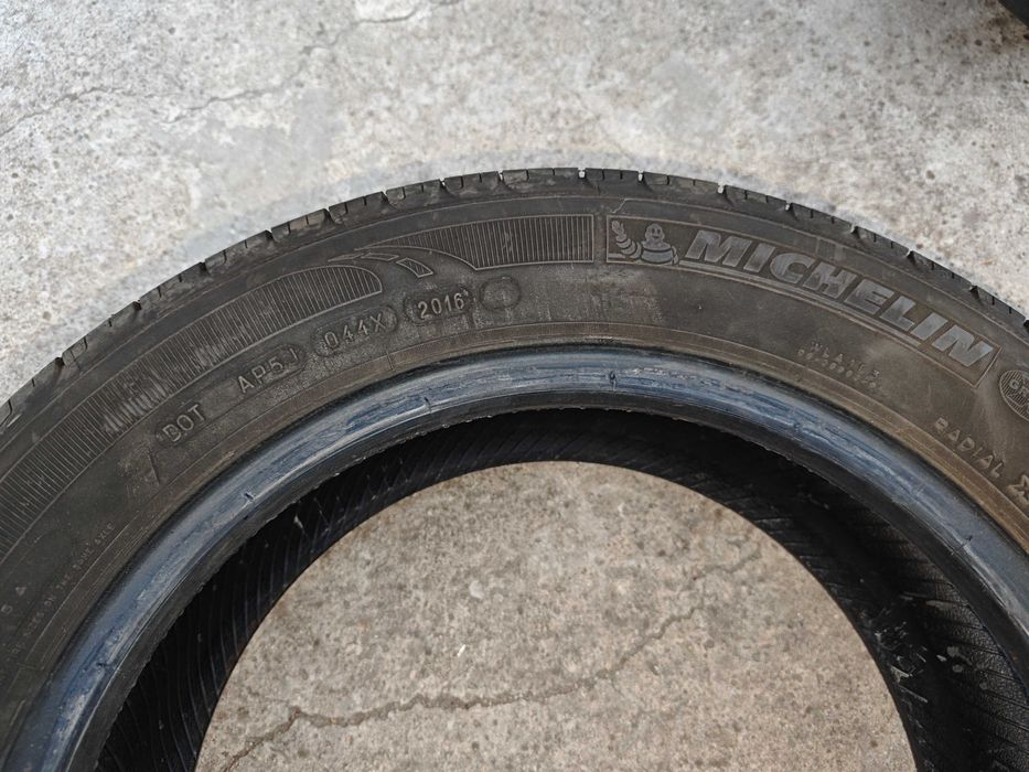 Всесезони гуми Michelin 15