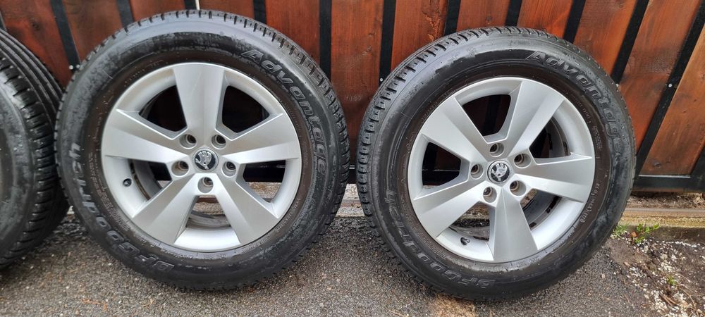 4 броя оригинални алуминиеви джанти за Škoda + летни гуми BFGoodrich, 16 цола