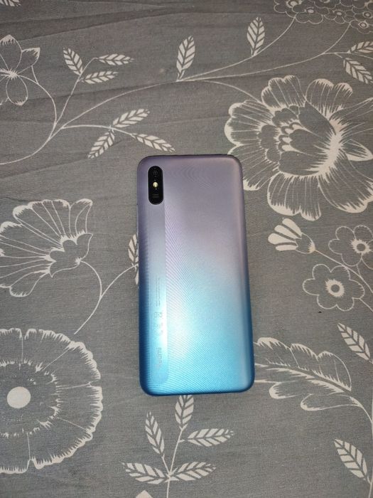 Телефон Xiaomi Redmi 9A