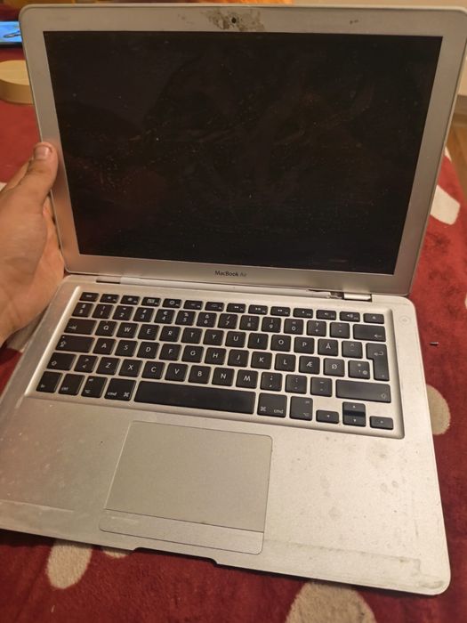 MacBook Air de piese