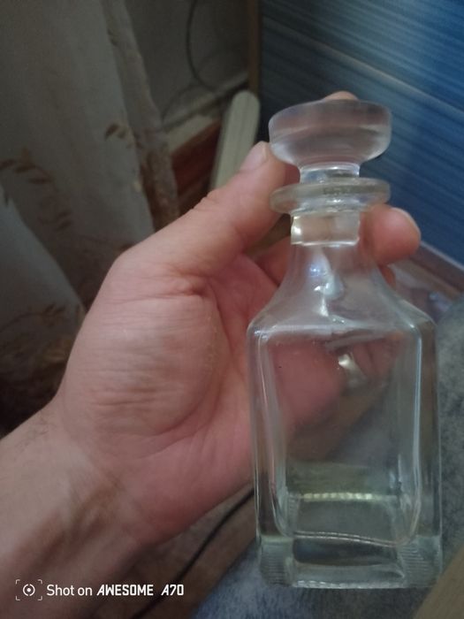 Продаю графины Б/У