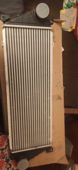 Интеркулер от Мерседес бенц Спринтер