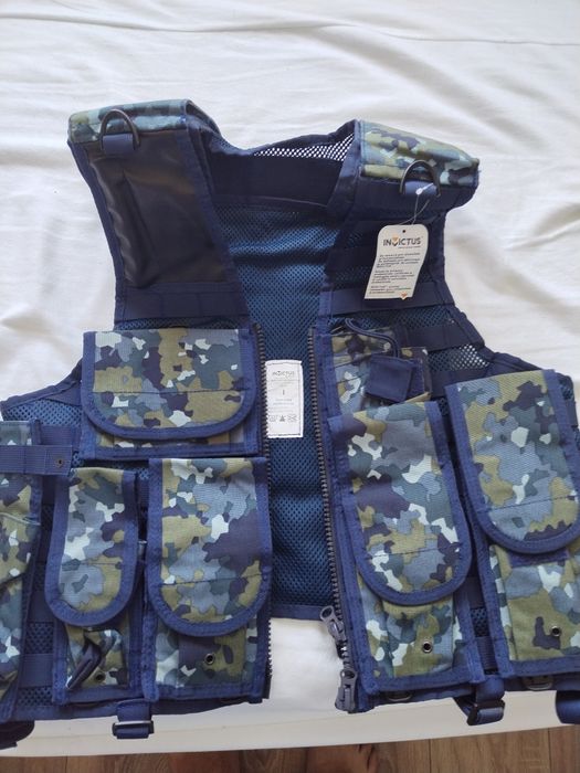 Vând Vestă Tactică Multifuncțional