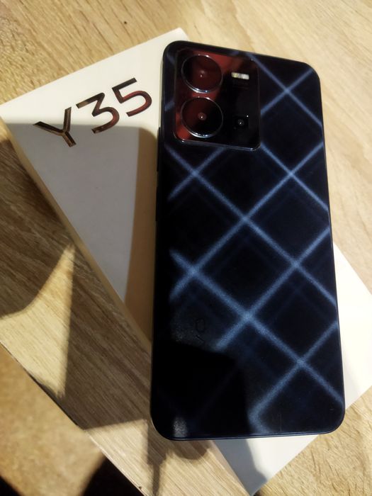 Телефон виво у35