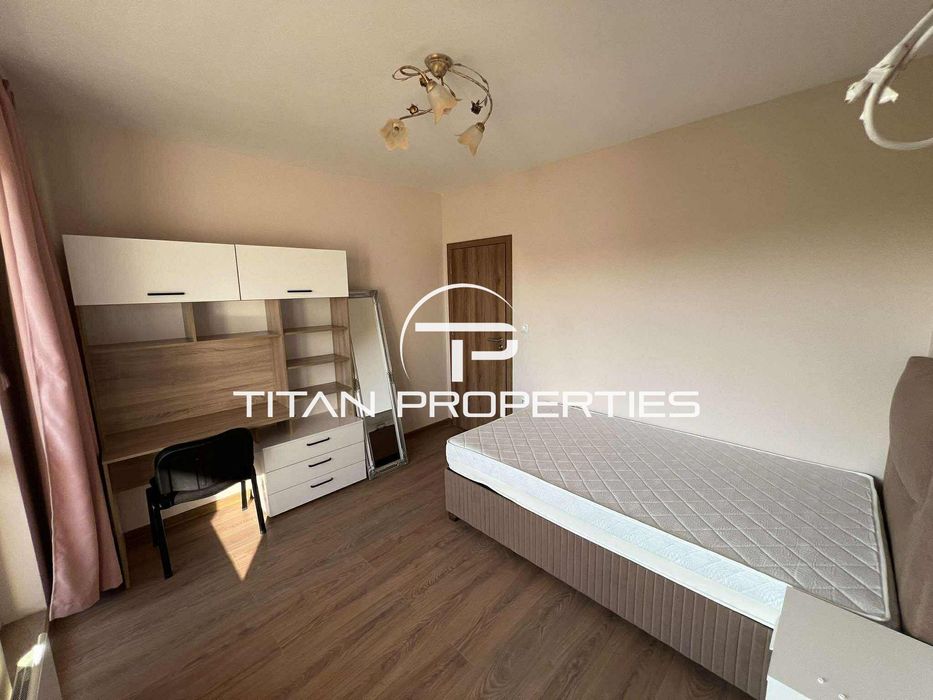 Дава се под наем Тристаен апартамент в Варна, Център - 104 кв.м за 1380 € - Снимка #13