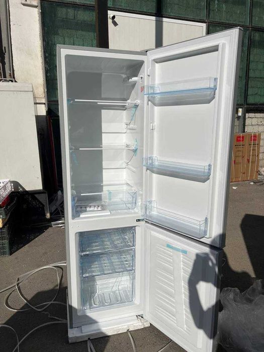 Холодильник Indesit ITS 4180 DS тоже есть доставка установка  24/7