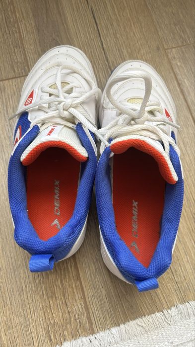 Зальник для футбола