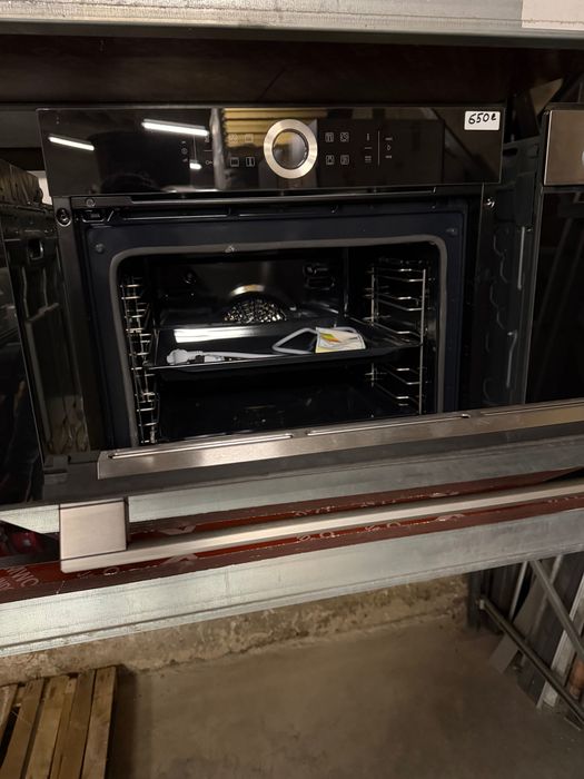 Нова Bosch фурна серия 8 HBG675BB1