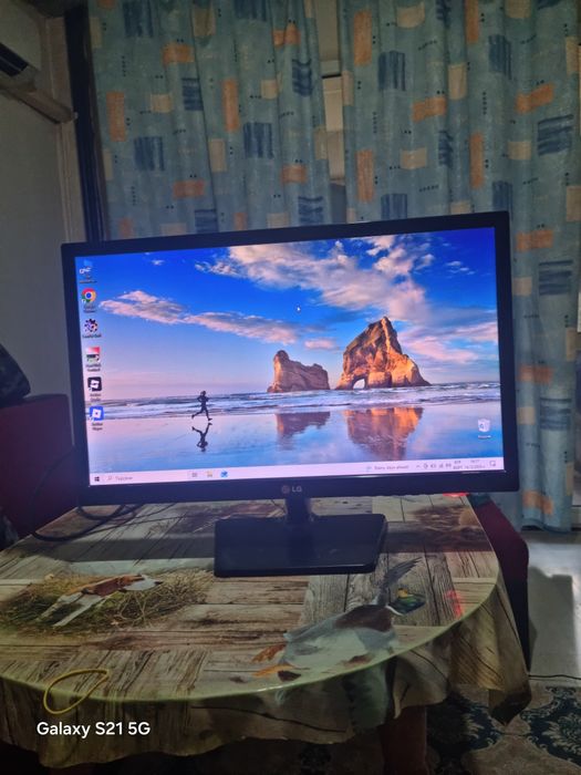 Лед монитор LG 23 инча