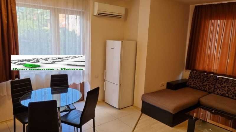 Дава се под наем Тристаен апартамент в Пловдив, Мараша - 100 кв.м за 600 € - Снимка #2