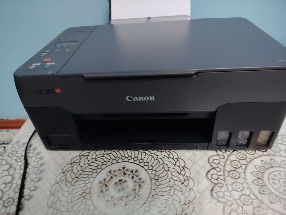 Rangli printer, holati yaxshi