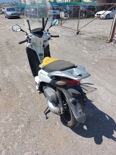 Honda SH Хонда СХ Скутер мотопед мотор НА ЧАСТИ