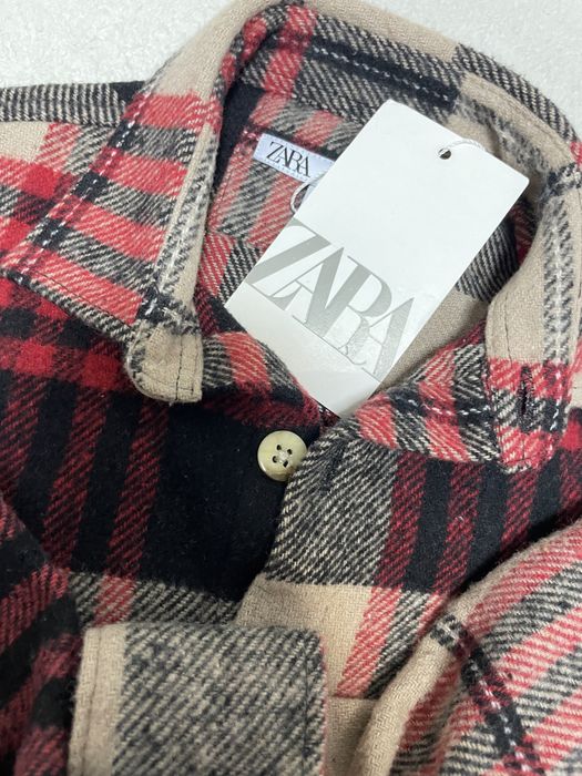 Распродажа детской одежды.