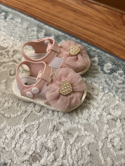 Детская обувь для девочек