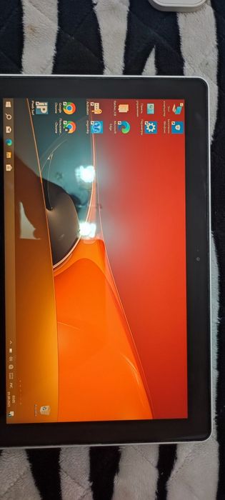 Acer iconia W700 Планшет