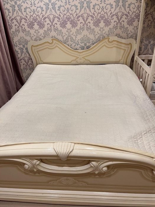 Кровать двухспальный