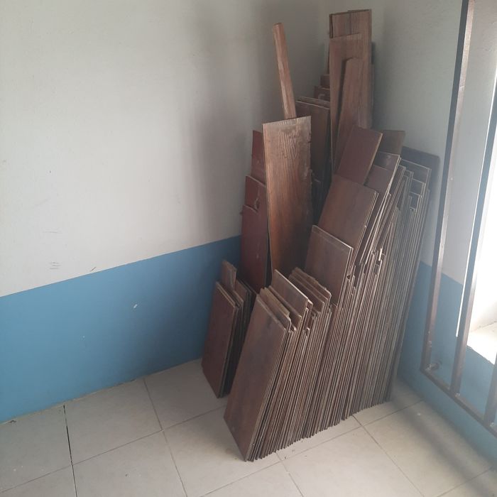 Laminat arzon narxda
