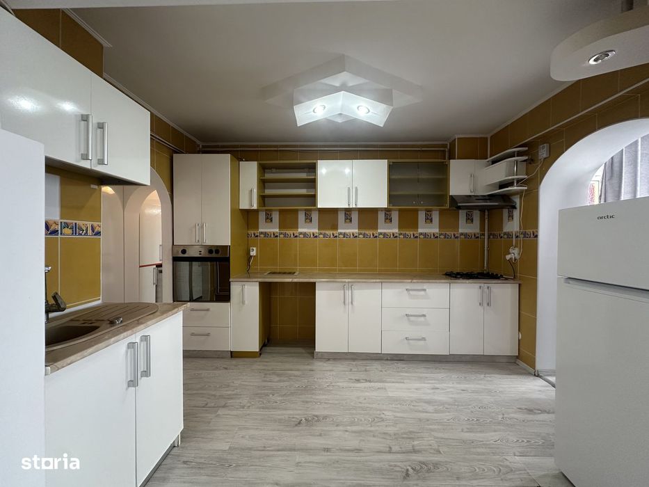 Ag imobiliara VIGAFON vinde apartament 2 camere Nord-Complexul Mare