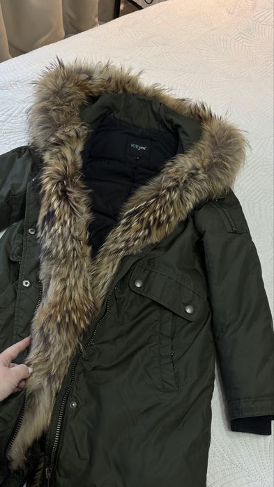 Продам парку в хорошем состояний