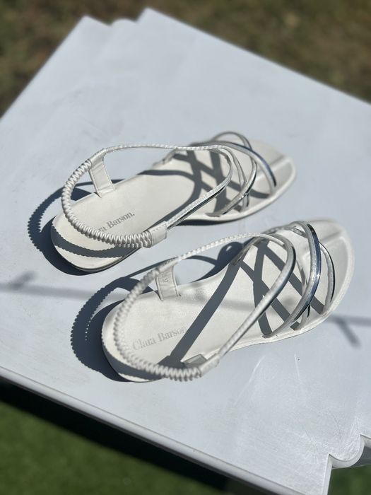 Сандали летни бели