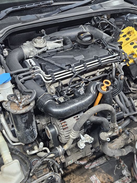 Motor Turbina Injectoare 1.9 TDI 105 cp BXE BKC BJB BRU Ambreaj cu proba Audi A4 Vw Passat B6 Touran Skoda Octavia Seat Leon Golf 5