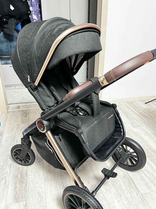 Продам детскую коляску