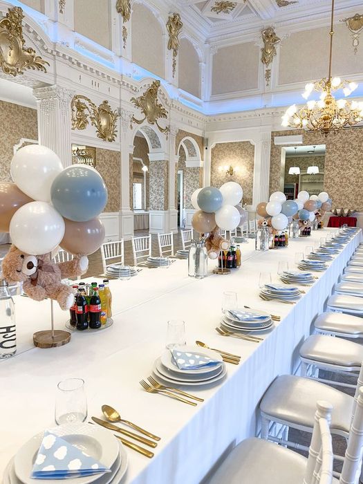 Оформление столов шарами