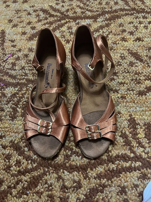 Срочно! Обувь в отличном состовнии