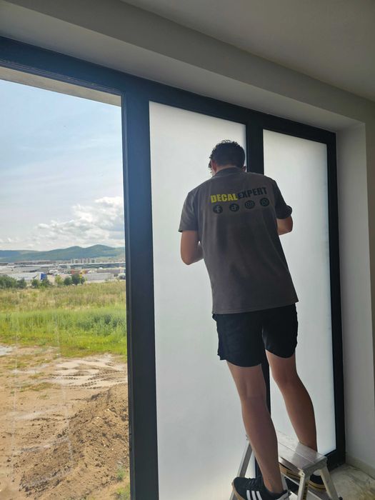 Folii Geamuri, Protectie Solara, Colantări Auto, Stickere, Reclame 3D