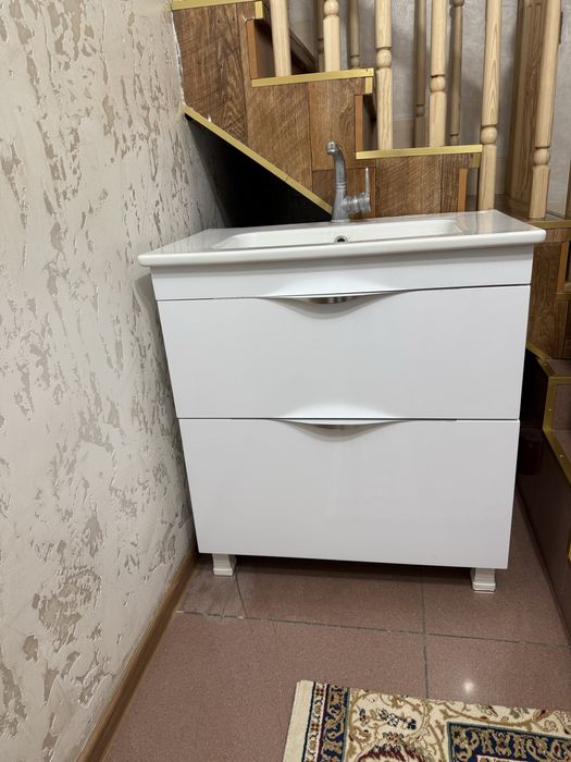 Раковина -мойка с тумбой