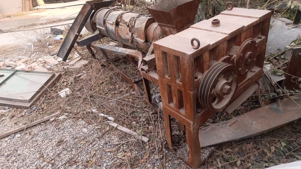 Станок для пласмасывый  гранула