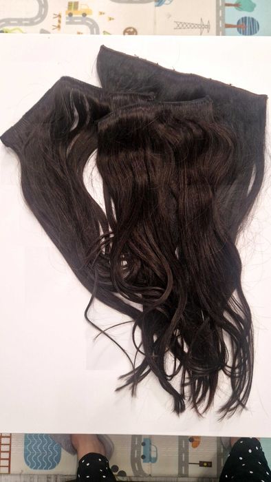 Треса на щипки тъмно кестенява