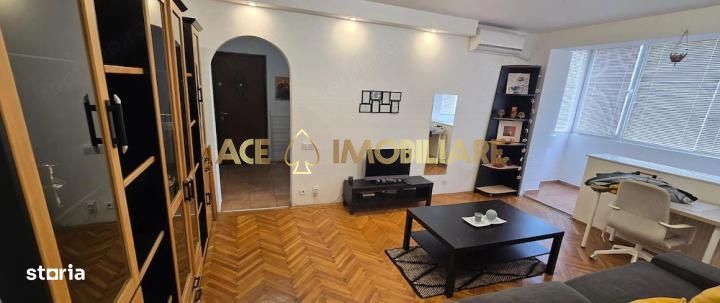 2 Camere de inchiriat | Unirii | Pet-friendly | Metrou