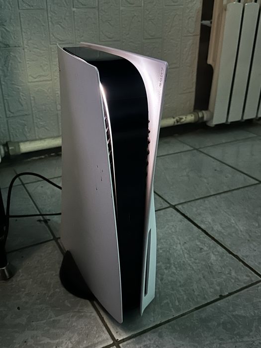 продам PlayStation 5