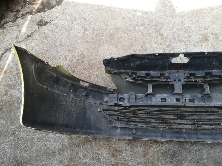 Предна броня Peugeot 307 sw Пежо 307 комби